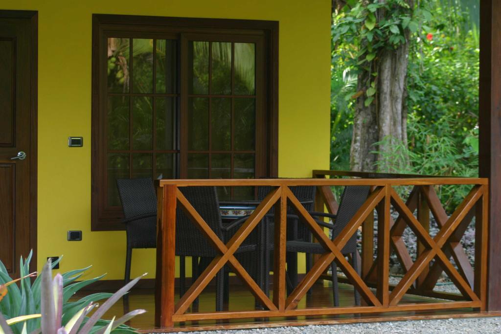 Oasi Appartement Cahuita Buitenkant foto